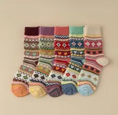 レディースソックス　靴下　極暖　防寒　プレゼント　キャンプ　カラフル暖かい