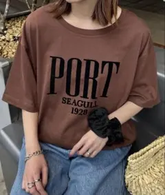 チャオパニックティピー フロッキーロゴプリント半袖オーバーTee ブラウンのサムネイル