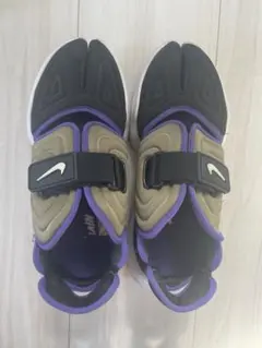 アクアリフト　ナイキ　23.5cm