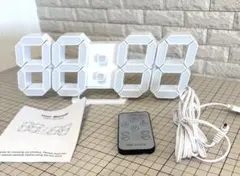 LEDデジタル時計 本体 リモコン付き 壁掛け 置き時計のサムネイル