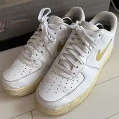 NIKE Air Force 1 '07 LX Pale Vanilla