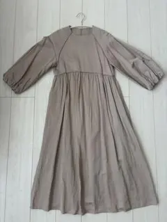 Mila Owen 長袖ワンピース　グレージュ