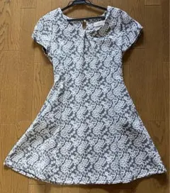 Item thumbnail for item f77b1189-7dbe-43a8-ad9f-bf79c1a78fa7