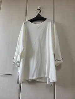ビアズリー まるまる刺繍 ボーダープルオーバー フリーサイズ - メルカリ