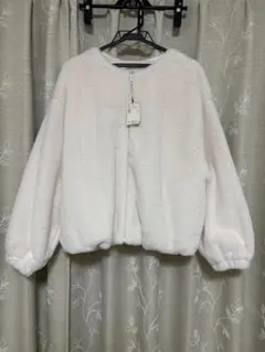 【値下げ・新品未使用】Melan Cleugeファーノーカラーブルゾン　Mサイズ