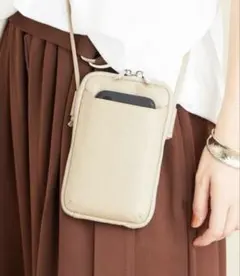 BEAUTY&YOUTH レザージップスリムウォレットショルダー