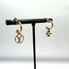 Item thumbnail for item 20e49423-7586-4c6f-b1dd-54f843205b2e