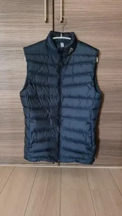 adidas アディダス ダウンベスト ネイビー M