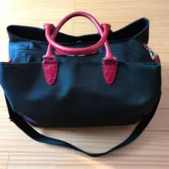 黒赤のコンビネーションバック