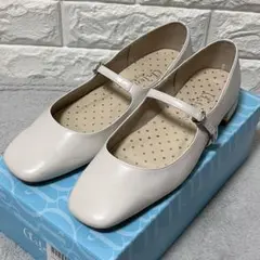 人気✨ アルテミスbyダイアナ メリージェーン型 フラットパンプス 白 23.5