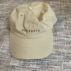 ニコアンド　NUMERALS キャップ ベージュ