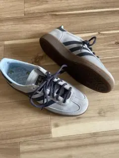 adidas スペツィアル スニーカー ライトブルー　24.5