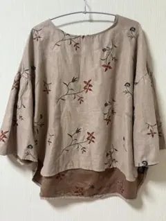 花柄刺繍入り　ピンクベージュ　チュニック 五分袖