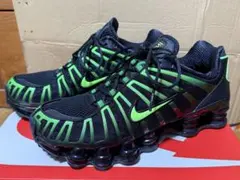 Nike Shox ブラック/グリーン スニーカー