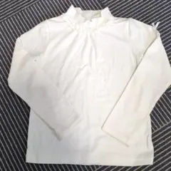 BeBe フリル付き長袖Tシャツ 120