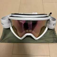 Item thumbnail for item a31e4f6b-8dc2-499f-8fac-a6e691c99a00