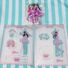 きゅるりんってしてみて　サンリオコラボ　チバゆな　アクリルスタンド　キーホルダー