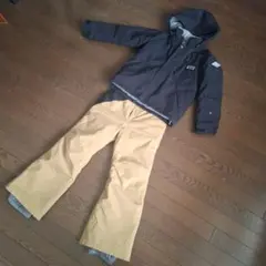 オンヨネ(RESEEDA)　スキーウェア　130cm