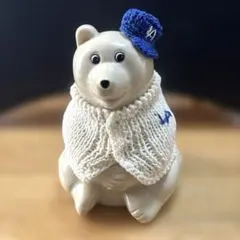 【匿名配送】しろくま貯金箱 白いベースボールユニフォームと帽子　おまけ付き