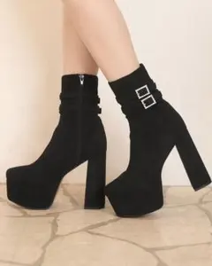 Item thumbnail for item f77e6892-a4e6-4b0c-9787-dc89541b1633