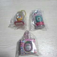 【まとめ買い可】たまごっち おかしなたまごボーロっち パッケージチャームつき３