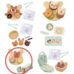 シルバニアファミリー ガチャ　森のにぎやかパン屋さん　クマオープンサンド