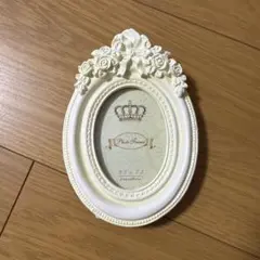 オーバル型フォトフレーム 白