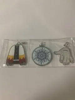 ☆ 鬼滅の刃　メタルチャームコレクション　煉獄　猗窩座　魘夢