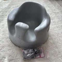 Bumbo ベビーチェア グレー