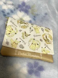 ポケットモンスター ピカチュウ イーブイショルダー付きマルチポケット