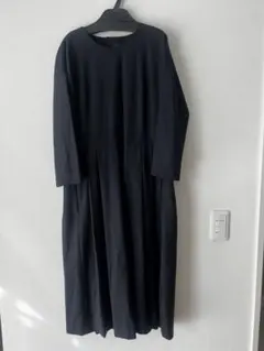 Hella waist side slit cocoon dress - メルカリ