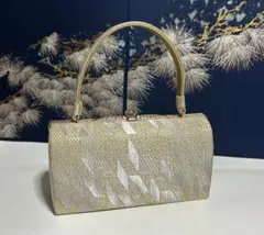 幾何学模様 ハンドバッグ　和装用バッグ　金銀糸混じり織り込み　着物