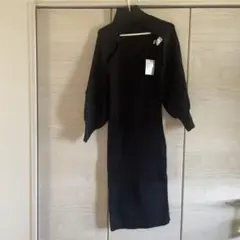 黒 バルーンスリーブ ドレス