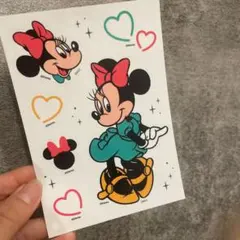 ミニーマウス クリアステッカー　１枚　ミニー　シール　シール帳