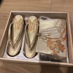 【新品未使用】金色 花柄刺繍 草履とバッグセット