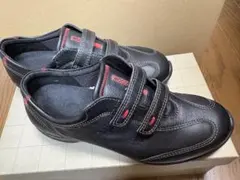 美品　ecco スニーカー ブラック レッドステッチのサムネイル