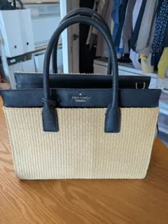 新品・未使用】Kate spade ダンプリング ストロー クロスボディ - メルカリ