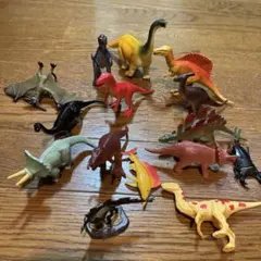 恐竜フィギュア 15体セット