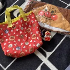 アンパンマン　おもちゃ　フード付きタオル　バック