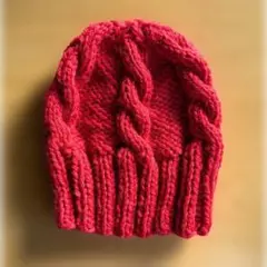 手編み帽子　ニット帽　ハンドメイド　帽子　ニットキャップ　赤　レッド