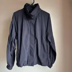 UNIQLO 軽量ナイロンジャケット レディースMサイズ