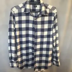 UNIQLO ネイビーとホワイトのチェック柄 長袖シャツ S ネルシャツメンズ