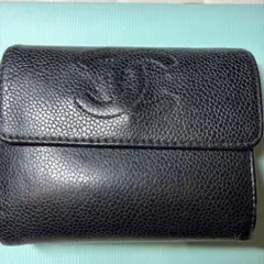 CHANEL 三つ折り財布　キャビアスキン