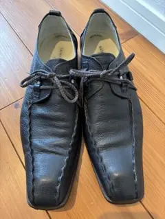KATHARINE HAMNETT LONDON レザーシューズ 25.5cmのサムネイル
