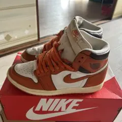NIKE Air Jordan 1 オレンジ/ホワイト ハイカット