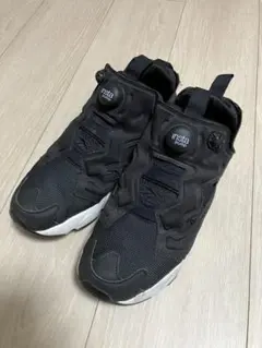 Reebok Instapump Fury ブラックスニーカー　24cm
