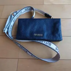 GUY LAROCHE ショルダーバッグ（ウォレット） ブラック