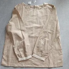 新品未使用ナチュラルブラウス