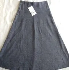 ZARA グレー フレアスカート 未使用 Sサイズ