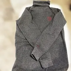 1/13まで限界価格❣️ FILA ハイネックセーター